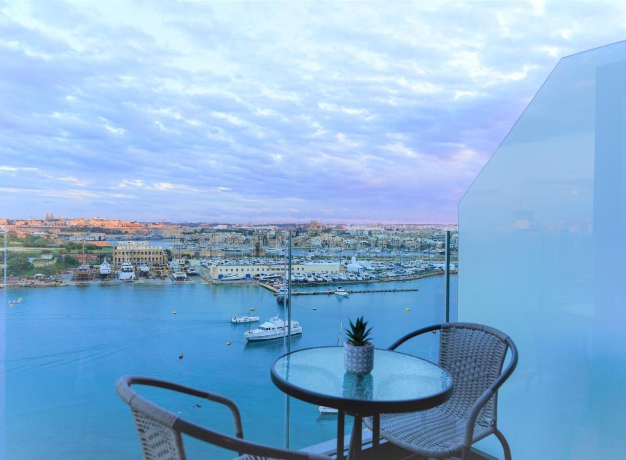 The Londoner Hotel Sliema Exteriér fotografie