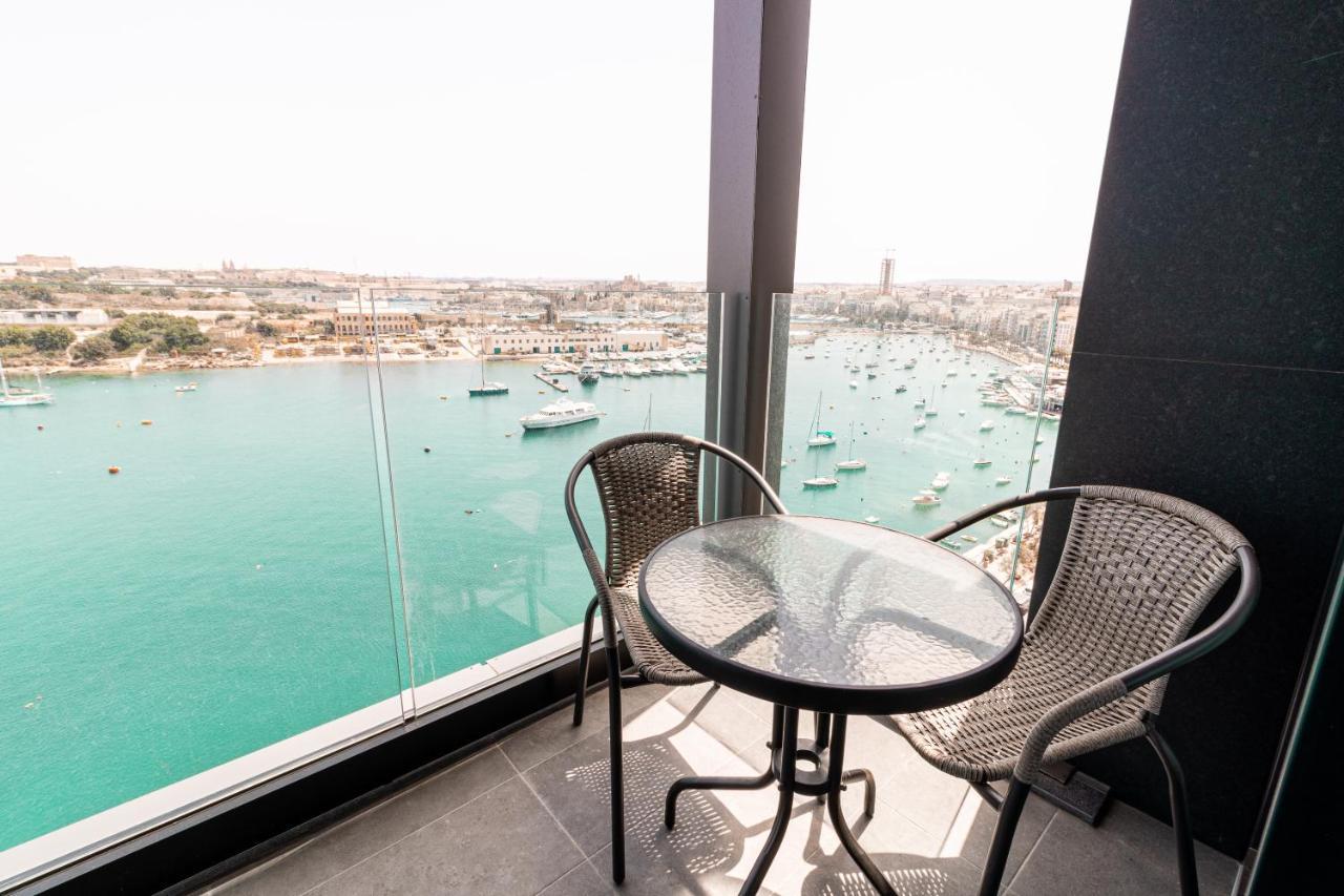 The Londoner Hotel Sliema Exteriér fotografie