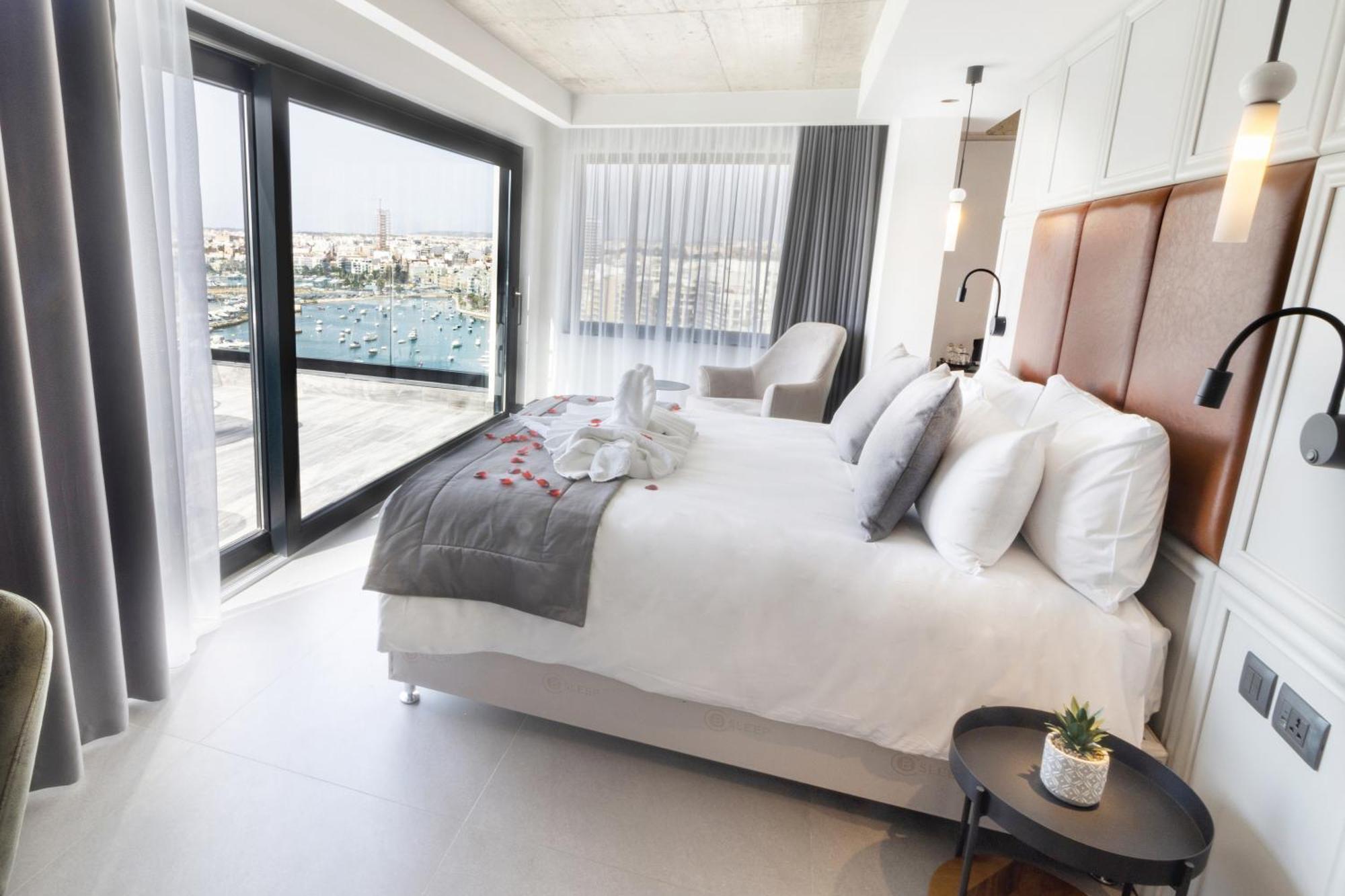 The Londoner Hotel Sliema Exteriér fotografie